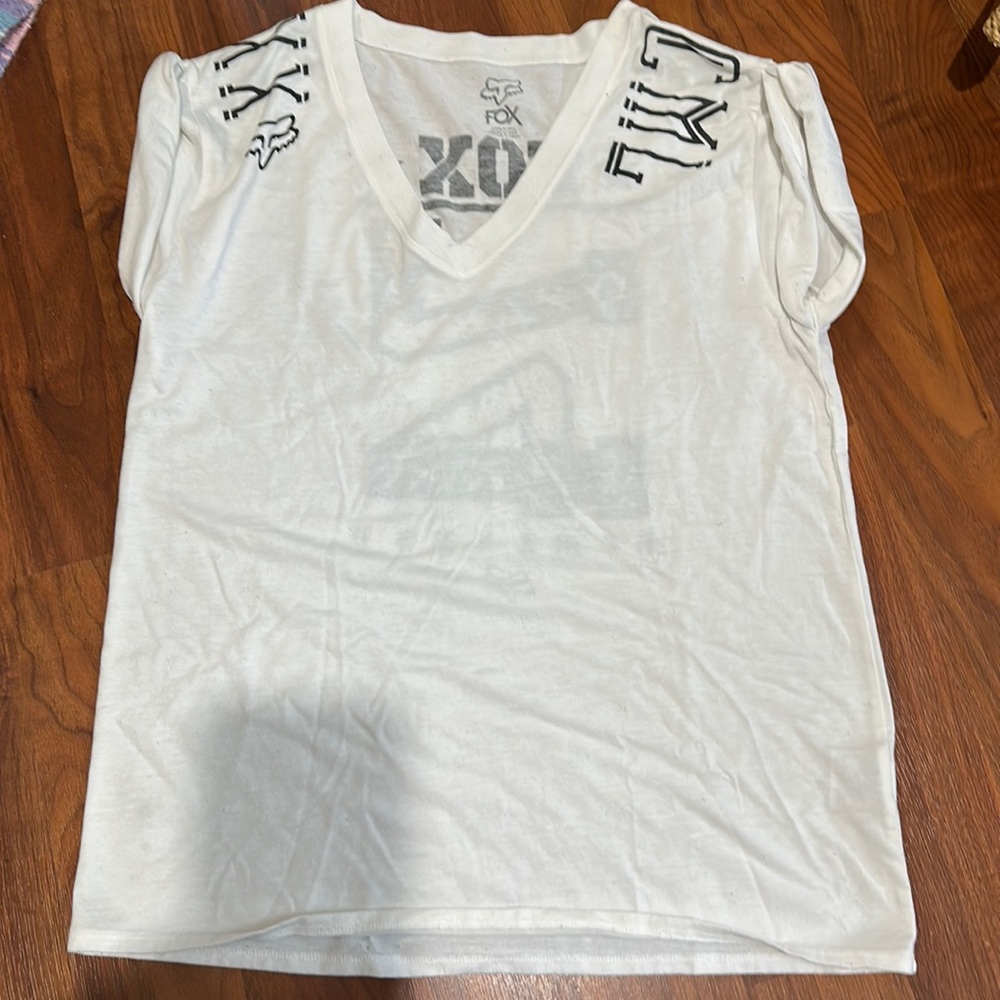 Fox women short sleeve white T-shirt  Black emblem on back